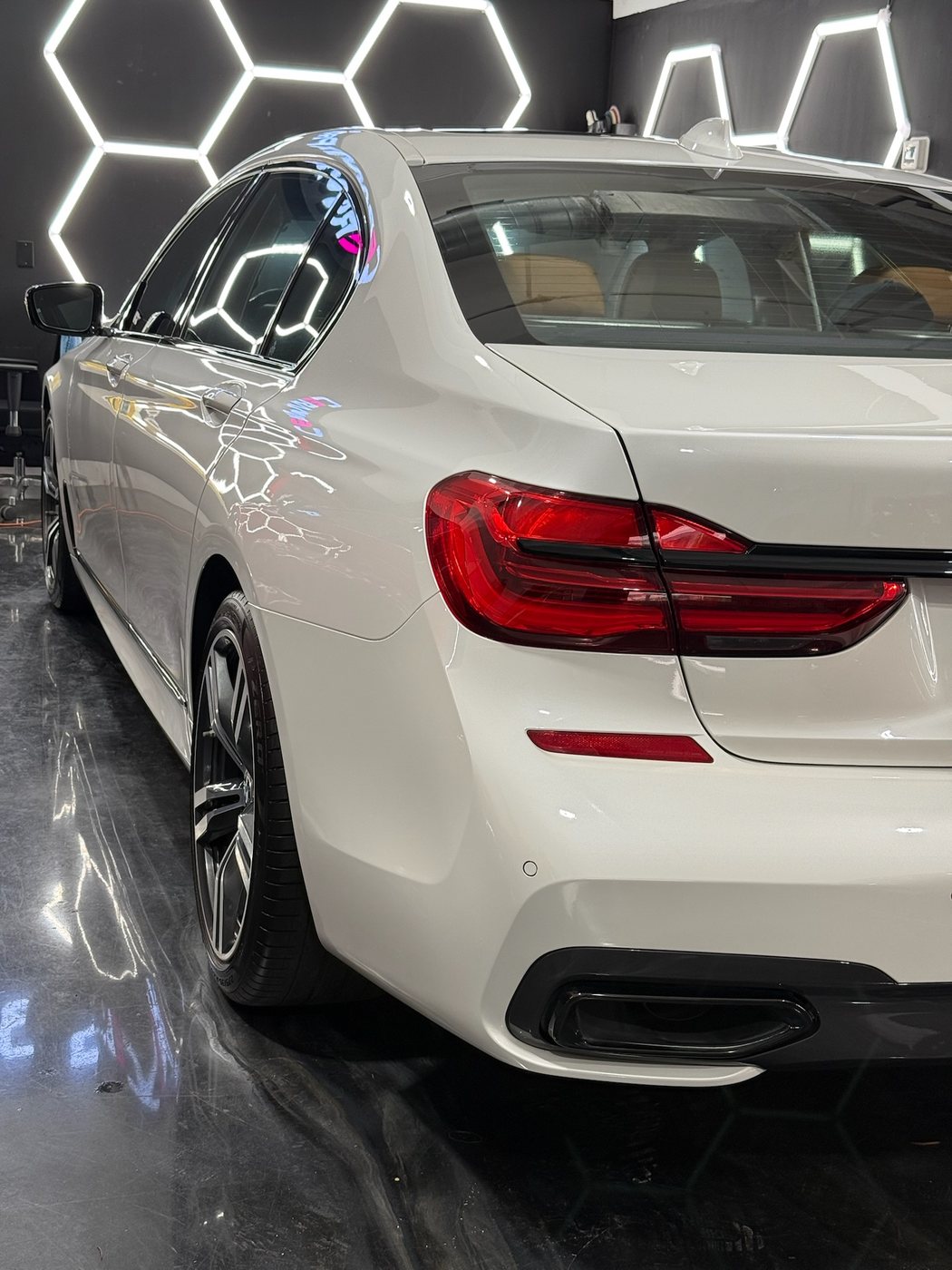 BMW 740i - White protected at Elite Premium Detailing
