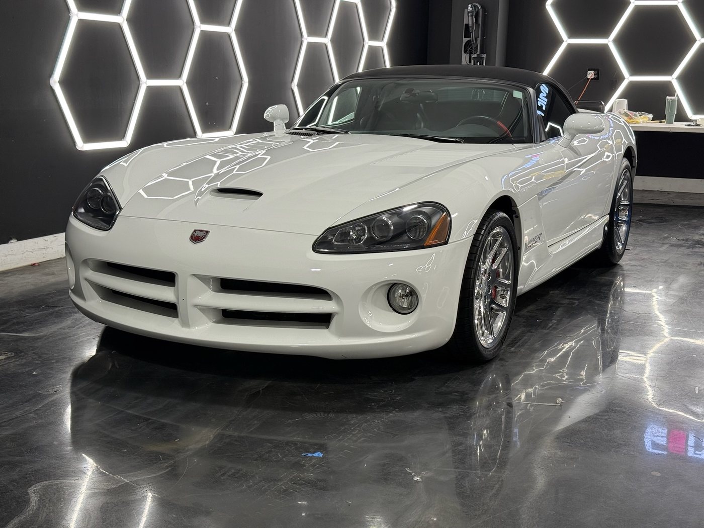 Dodge Viper SRT-10 - White protected at Elite Premium Detailing