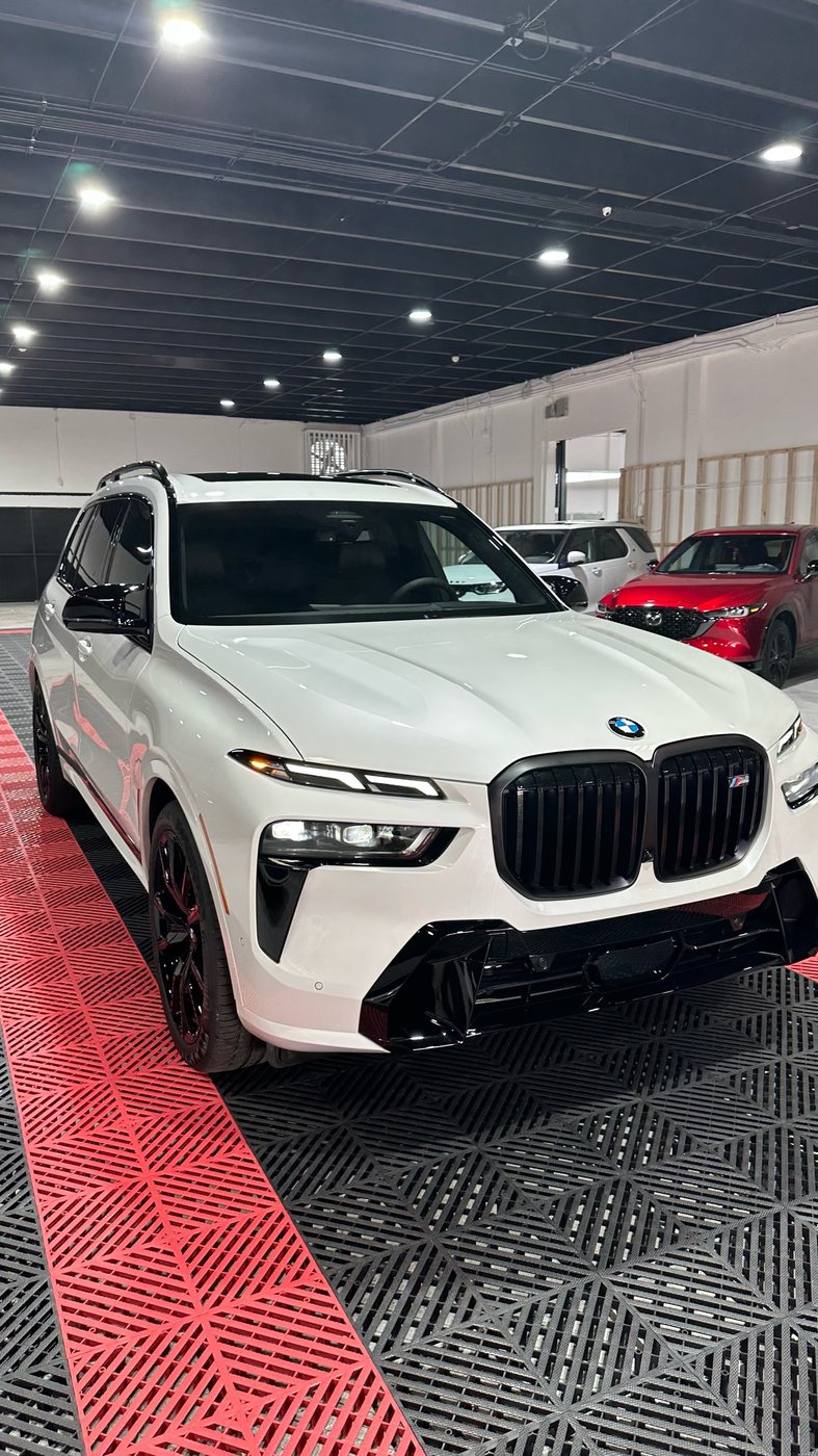 BMW X7 - White protected at Elite Premium Detailing