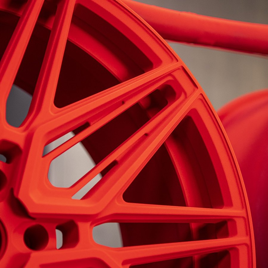Wheel powder coated candy red, ready for mounting