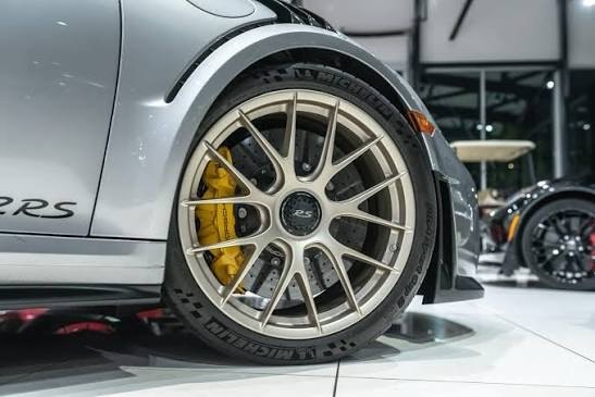 Ceramic coated GT3 RS wheel